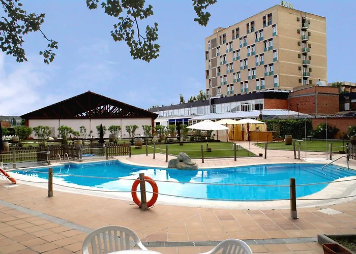 Resort: Rey Sancho Palencia